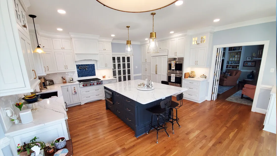 Leo Lantz - Bathroom Before Set 7