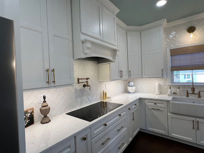 From Dull to Dazzling: The Power of a White Cabinet Kitchen Makeover